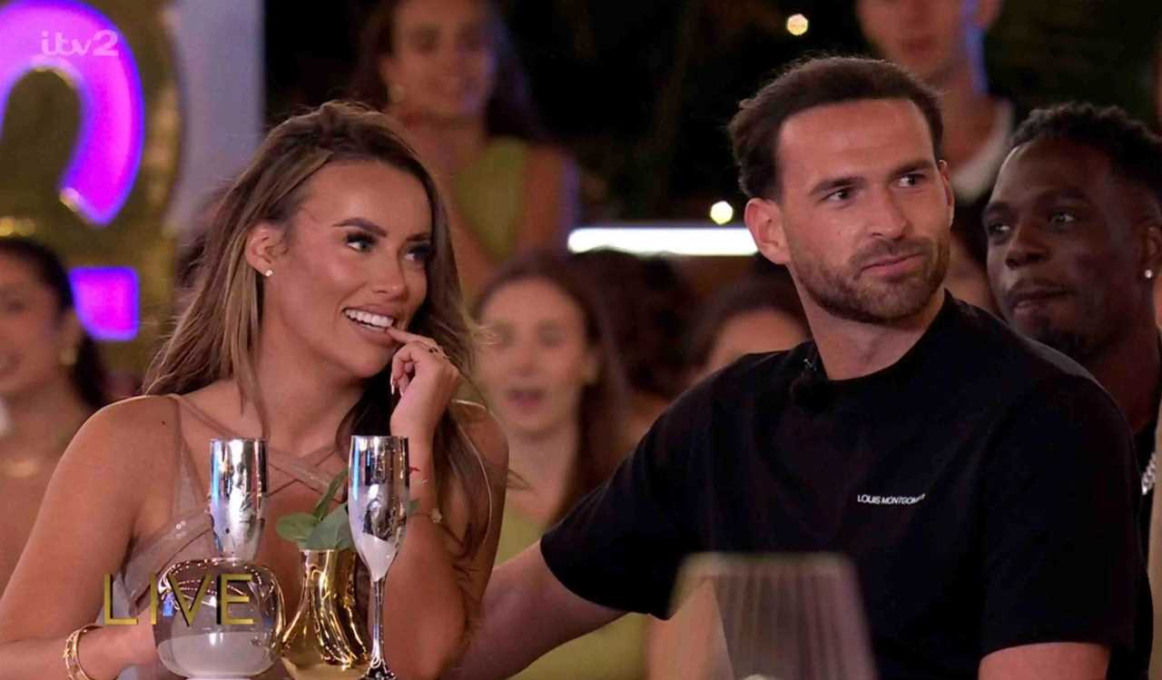 Love Island drama: Ronnie Vint threatens to expose Olivia Hawkins