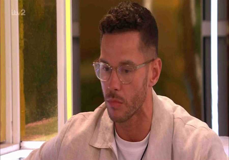 Emotional Exit: Love Island’s Scott Thomas Leaves Villa