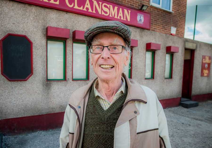 Tributes pour in for Still Game legend Jimmy Martin