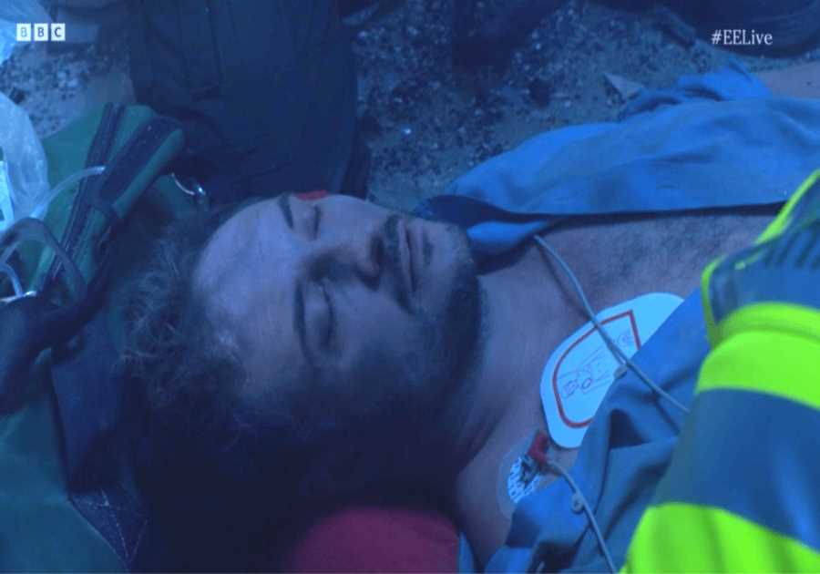 Real-life nurse calls out EastEnders blunder as Martin Fowler dies in heartbreaking scenes