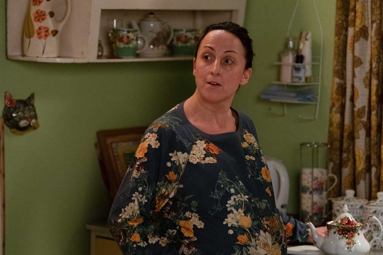 EastEnders star Natalie Cassidy issues warning about recasting Sonia