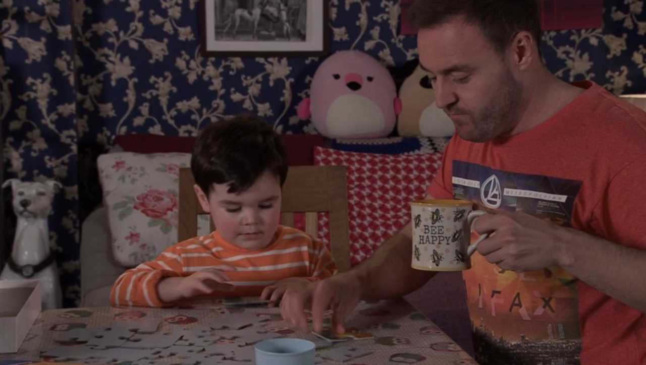 Coronation Street Fans Convinced Young Star is Improvising on the Spot