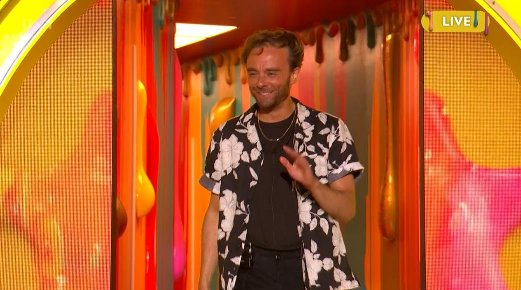 Coronation Street Star Surprises Celebrity Big Brother, Sparking Mixed Reactions