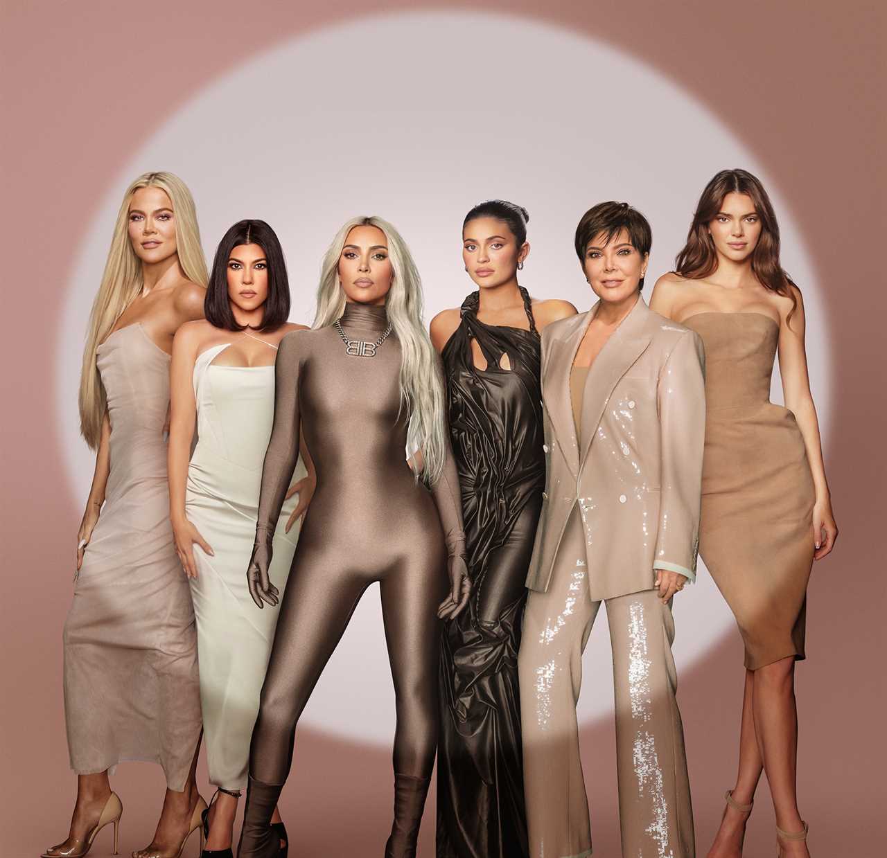 Analysing the Kardashians' Intriguing Succession Dynamics: Khloe's Rise to Momager-in-Waiting