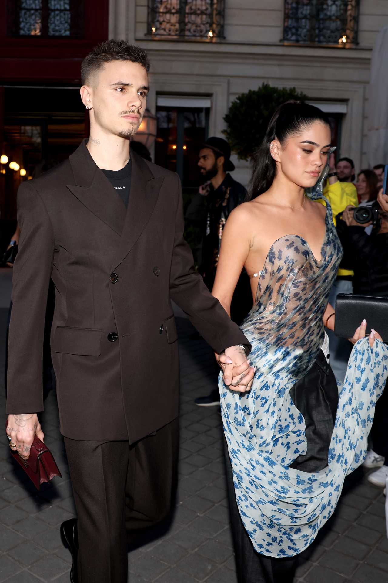 Kim Turnbull Resumes Work Amid Beckham Family Discord as Romeo Ventures to Paris