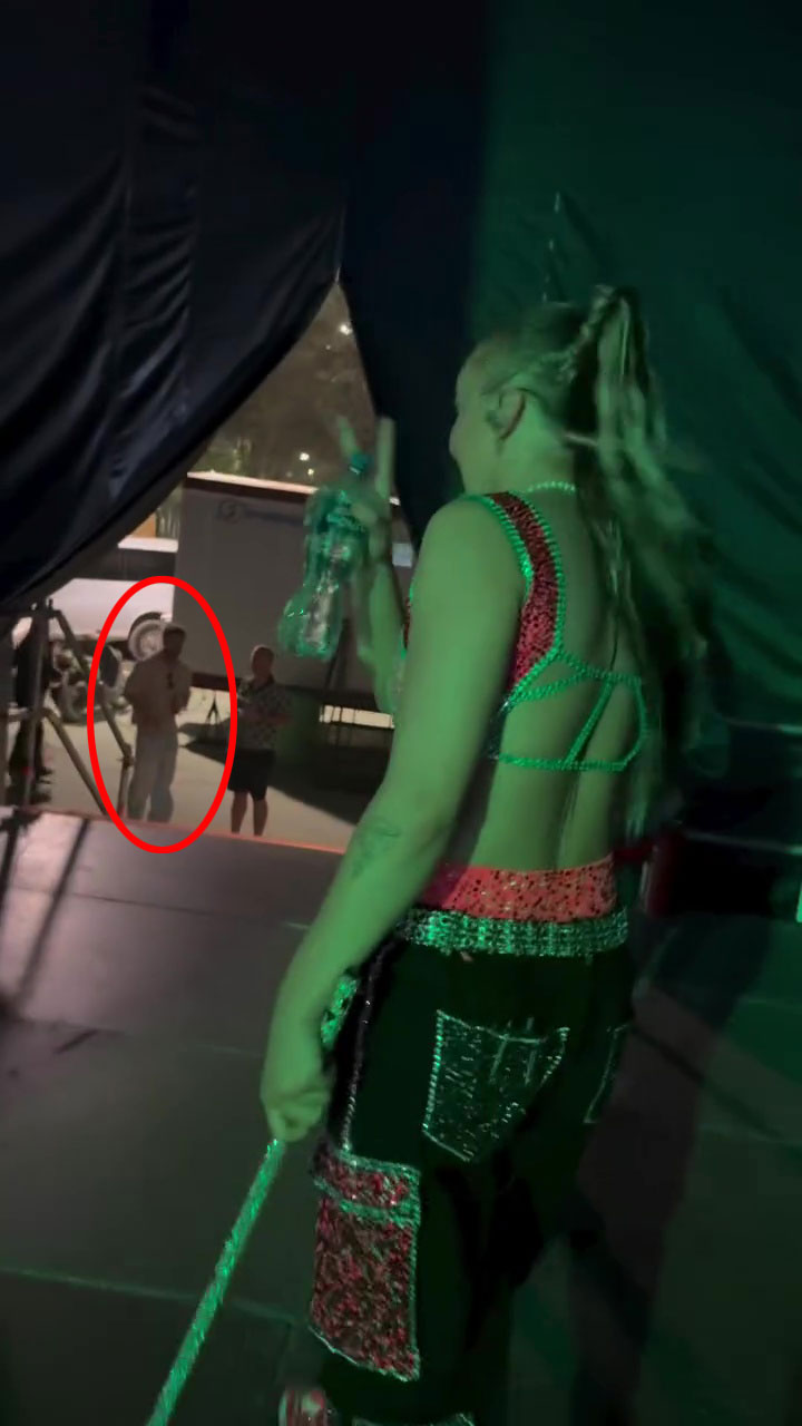 Chris Hughes' Transcontinental Journey to Reunite with JoJo Siwa: A Tale of Celebrity Bonding
