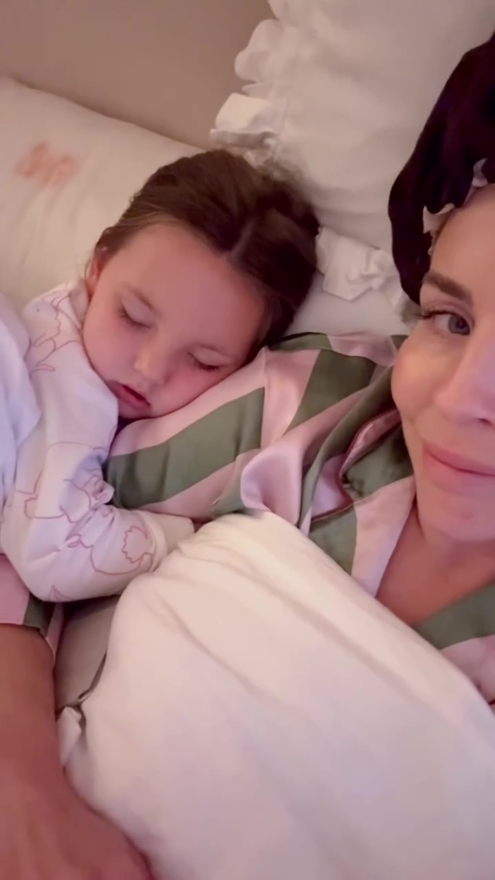 Challenging Conventions: Lydia Bright Defends Co-Sleeping Choice Amid Criticism