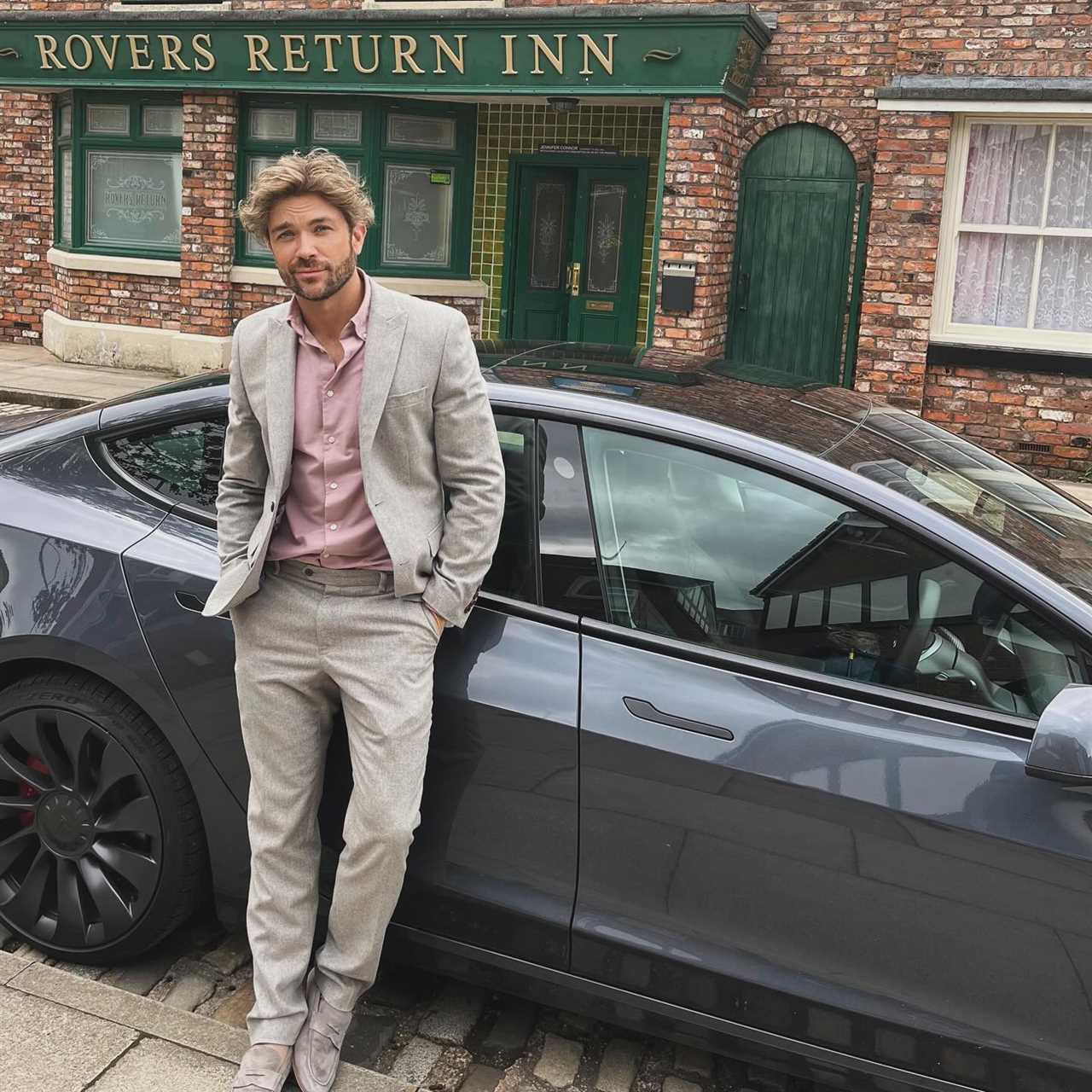 Actor Transitions from Coronation Street Villain to Silver Screen