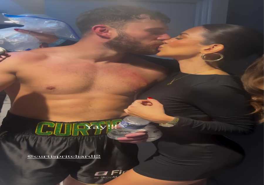 Ekin-Su's Public Affection at Boxing Match Silences Split Speculation