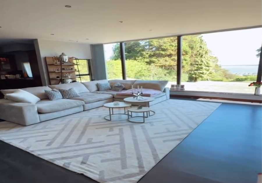 Exploring Love Island Star Laura Anderson's New Expansive Residence and Life Changes