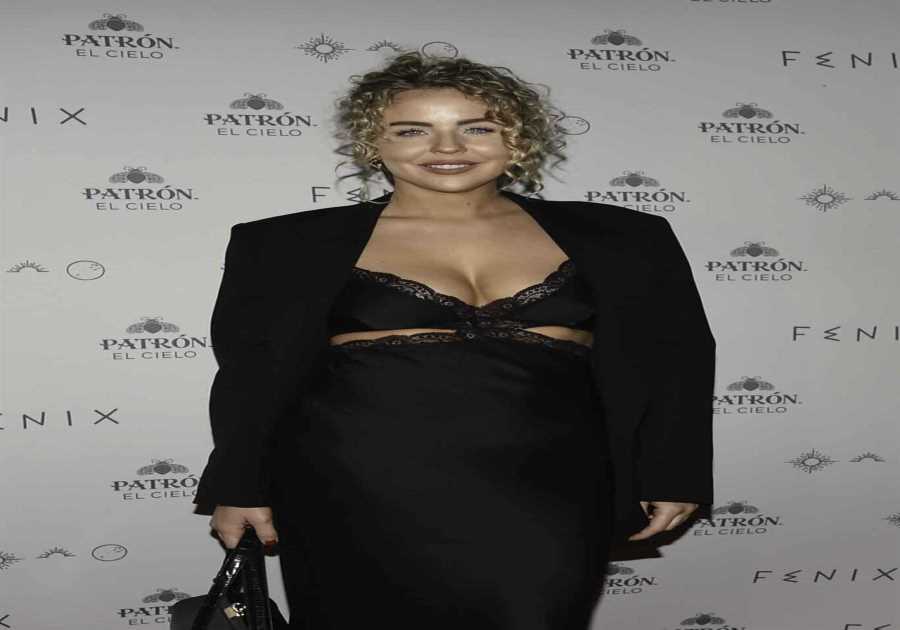 Challenging Conventions: Lydia Bright Defends Co-Sleeping Choice Amid Criticism