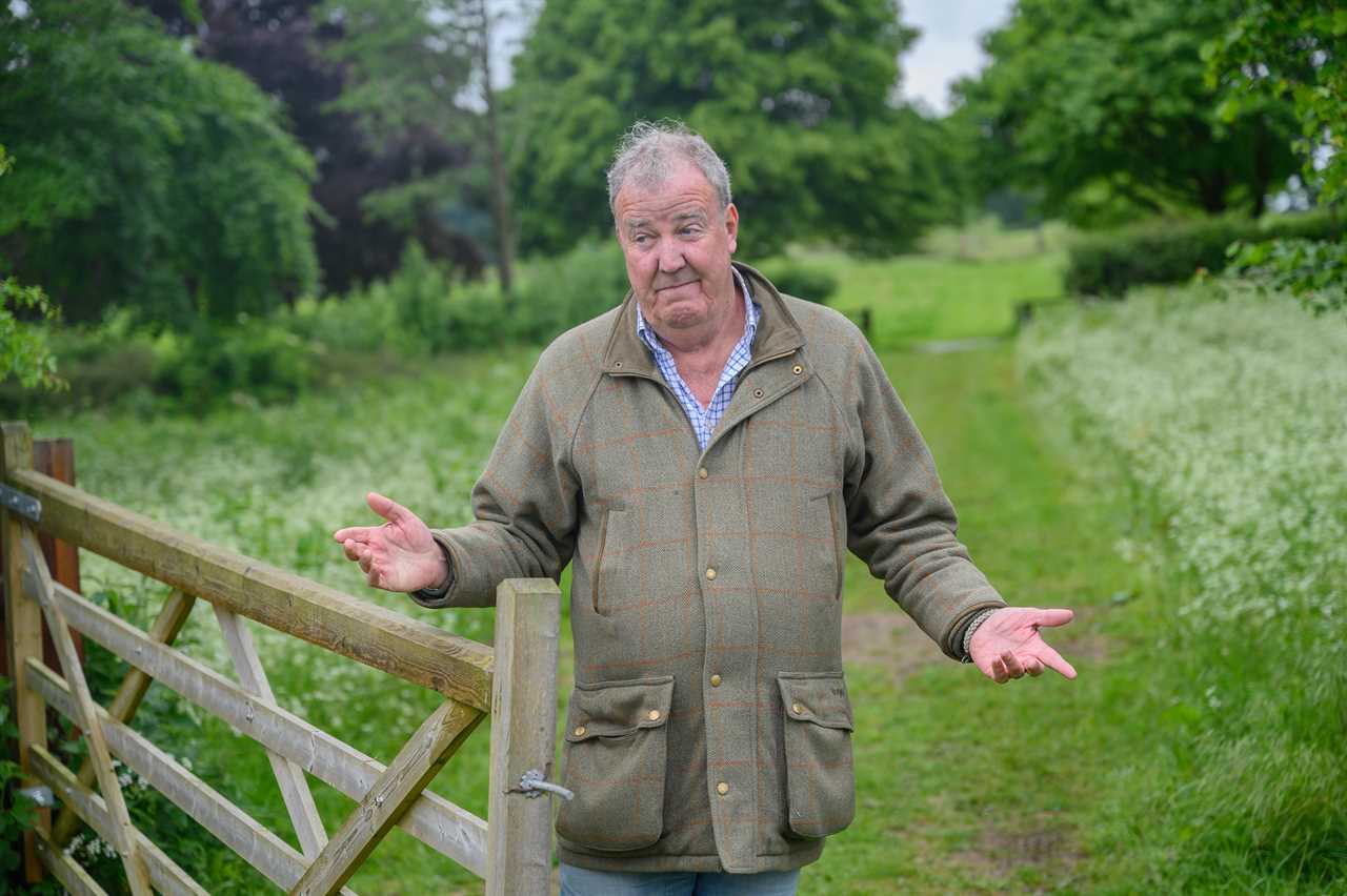 Jeremy Clarkson's Response to Aerobatics Incident at Diddly Squat Farm