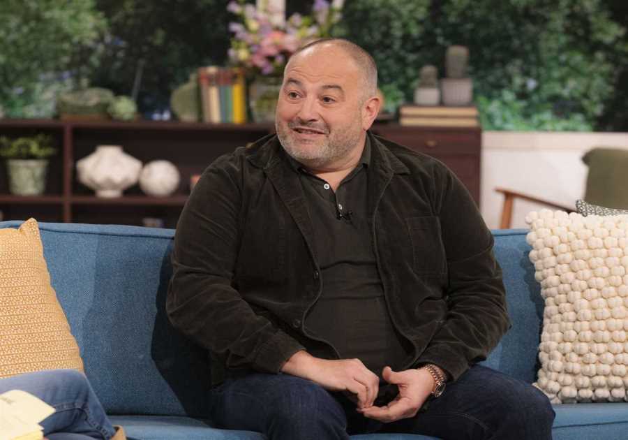 Insights into Wynne Evans' Personal Struggles and Broadcast Industry Challenges