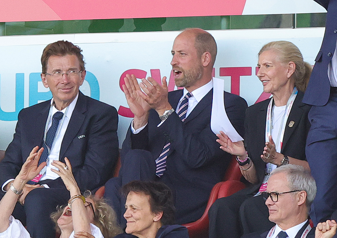 Prince William Supports Lionesses in Euro 2025 Victory Against Netherlands
